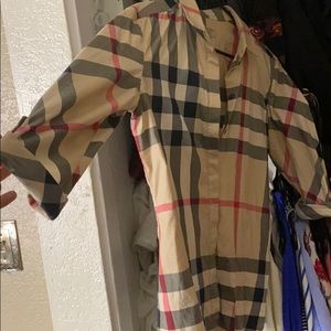 Burberry women’s shirt